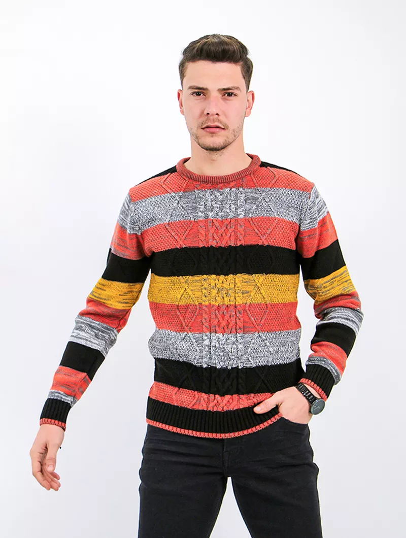 Pull col rond motif jacquard
